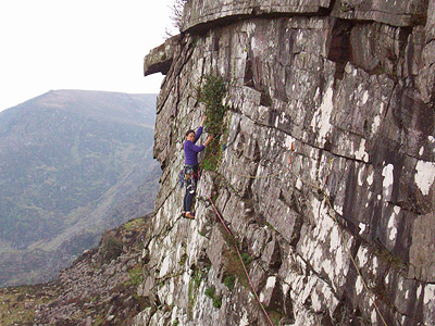 rock climbing in the gap of dunloe